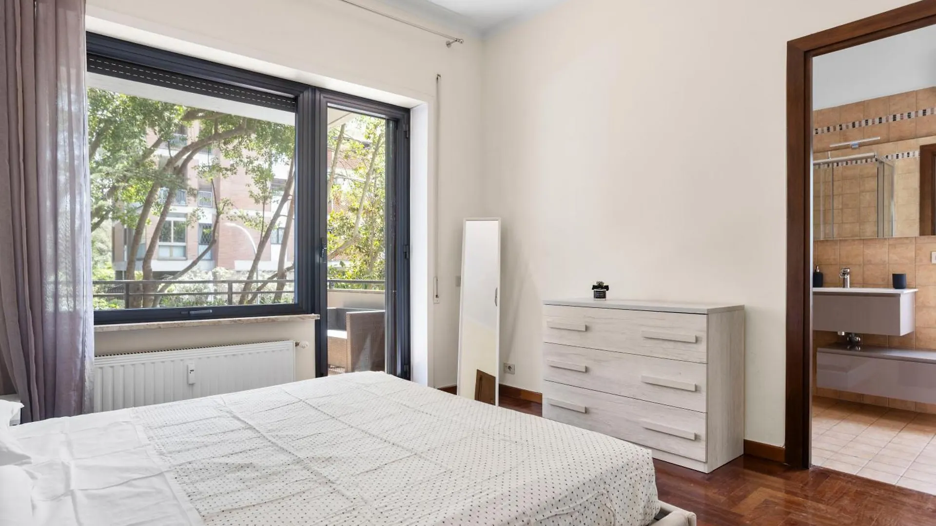 Terrace Apartment In Balduina - Near St Peter Rome